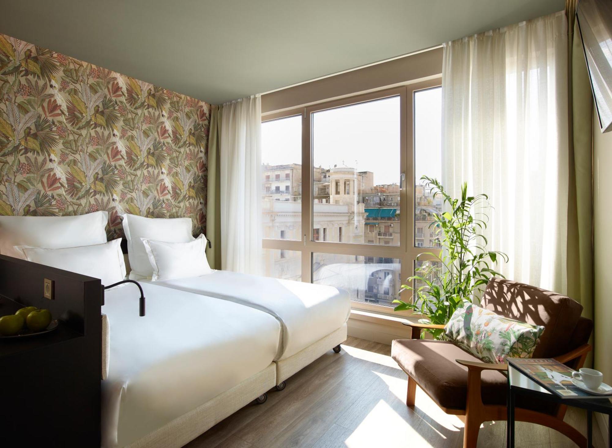Superior Double or Twin Room City View